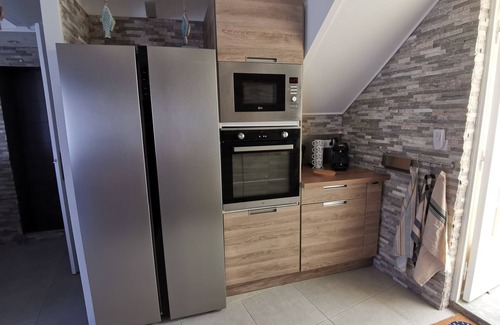 Le Grand-Village-Plage House | Village house with swimming pool 5x3