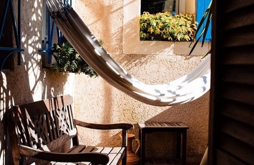 Robion House | Village house at the foot of the Luberon. Close to all amenities.