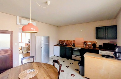 Gontaud House | Village house with garden