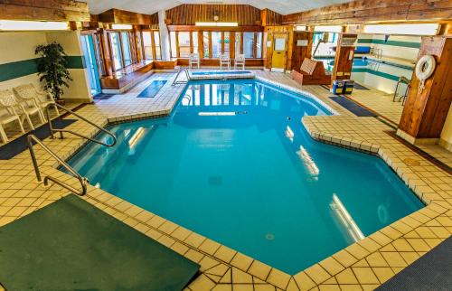 Lincoln Hotel | Village of Loon Mountain