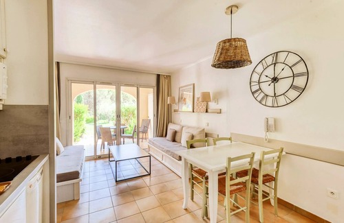 Pont Royal Apartment | Village Pont Royal in Provence - maeva Home - Studio 4 people - Selection