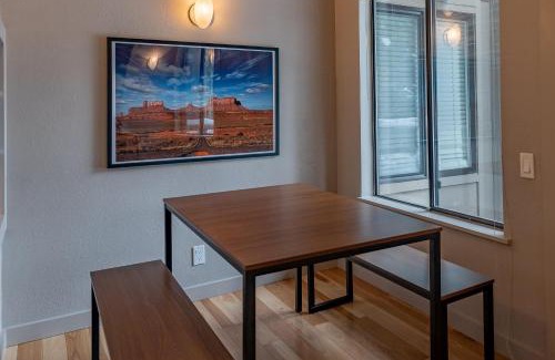 Sun Valley House | Villager Condo 1203