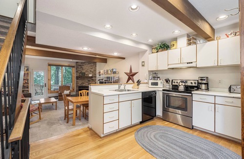 McHenry House | Villages of Wisp 13 Lakeview Court