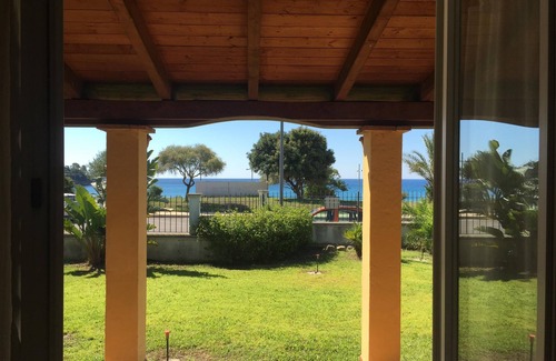 Arbatax Villa | VILLAMAR with garden facing the sea !