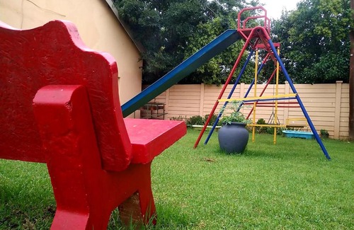 Klerksdorp House | VillaMed Guesthouse