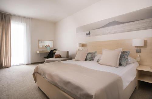 Vodice Hotel | Villas Arausana & Antonina