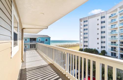 Pensacola Beach Apartment | Villas on the Gulf J6