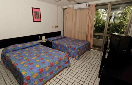 Ixtapa Hotel | Villas Paraiso Hotel/Room 18