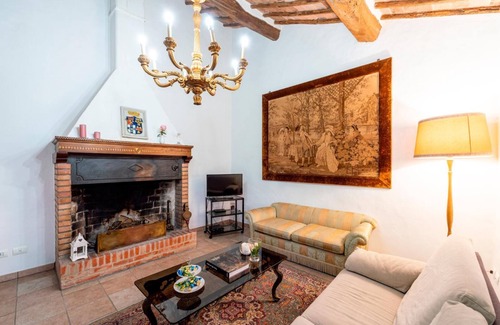 Siena House | Villas with garden and pool in the heart of Tuscany in Siena for 16 people