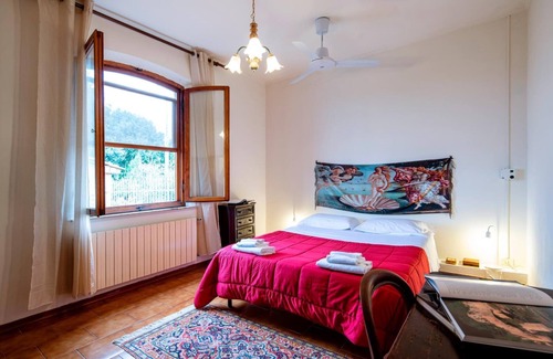 Siena House | Villas with garden and pool in the heart of Tuscany in Siena for 16 people