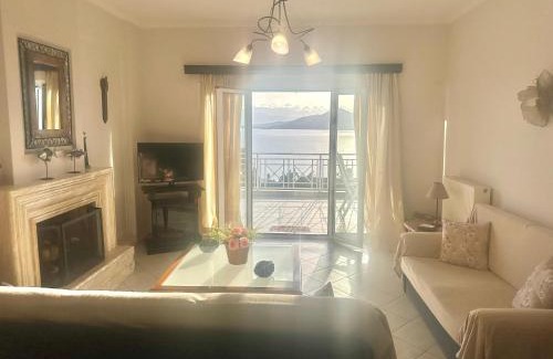 Paleros Villa | VillaSunset