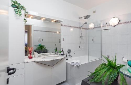 Piotello Apartment | Villetta con balcone - vicino Linate e stazione