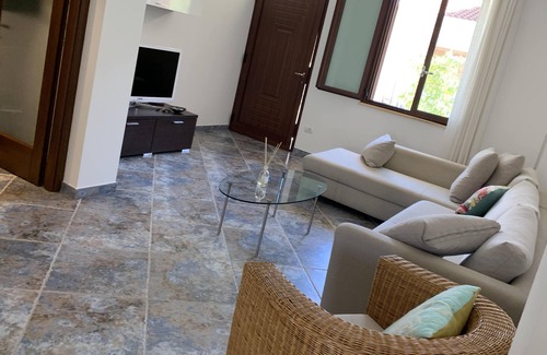 Oristano House | Villetta La Perla