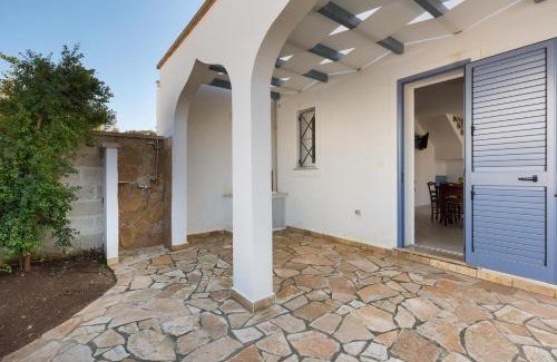 Boncore House | Villetta Raffaele by BarbarHouse