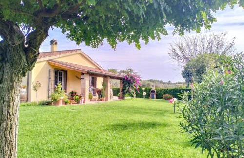 Cecina Apartment | Villetta Rio, large private garden