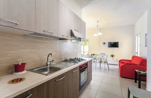 Punta Secca Villa | Villetta Rosso Corallo, beach house with garden of 200 square meters