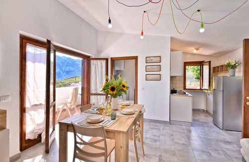 Prabione Apartment | Villino Giuliana by Theater Home - recently renovated and with marvellous lake view