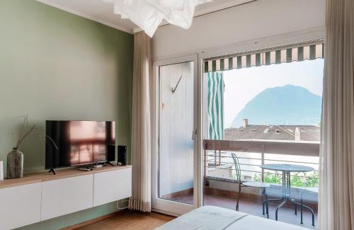 Massagno Apartment | Vinorum Studio by Quokka 360 - Cozy and sunny with balcony