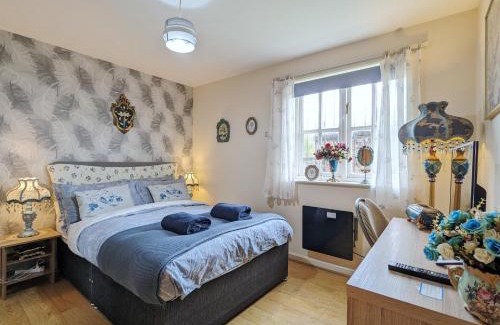 Hope Street Apartment | Vintage 3-bed City Centre Gem Free Parking
