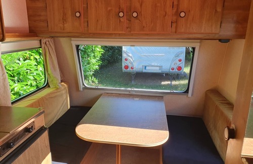 Cesson-Sevigne House | Vintage 4-seater caravan for adventure departing from Brittany!
