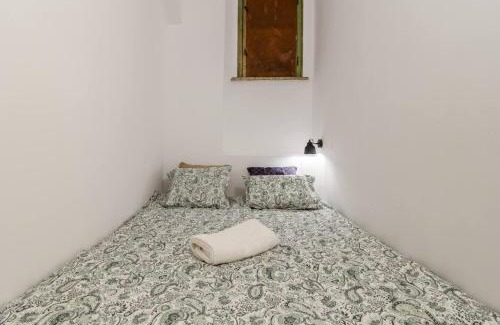 Wesoła Zachod Apartment | Vintage Charm-3 Bedrooms-old Town