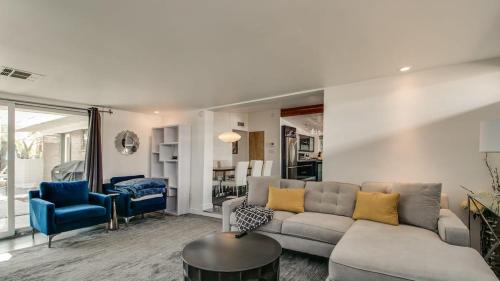 Camelback East House | Vintage Charm w Modern Comforts Pool and Hot Tub