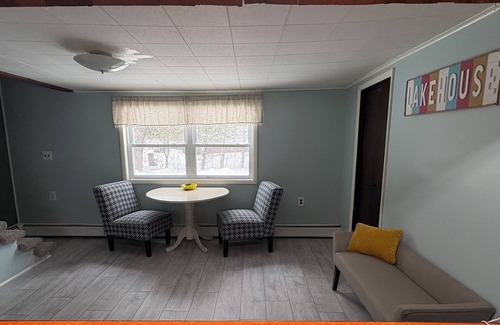 Alpena Cottage | Vintage cottage with WiFi in Alpena - 5 bedrooms available