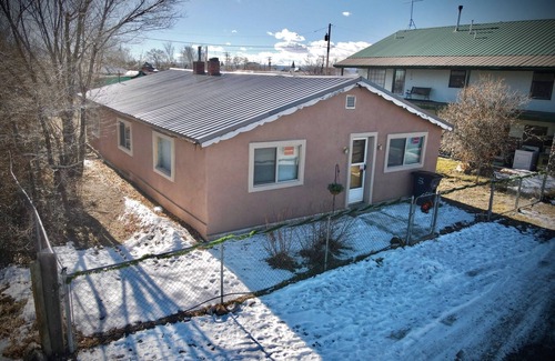 Antonito House | Vintage-Modern Adobe Escape 2 Bedroom 1 Bath