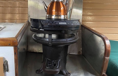 Inlet District Boat Rental | Vintage Waterfront Retreat in Jupiter