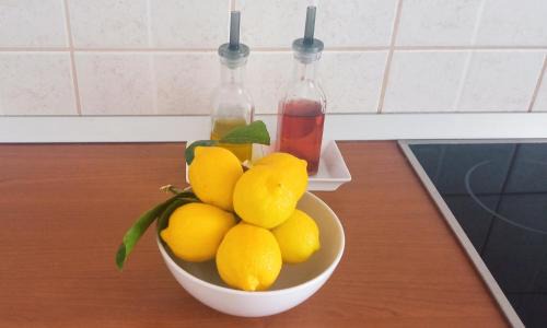 Cove Tri Zala (Zrnovo) Apartment | Violet Red Yellow Apartments