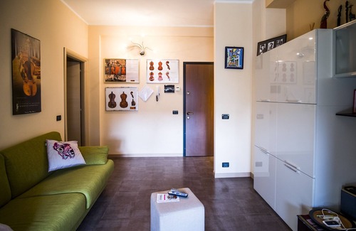 Cremona Apartment | VIOLINS AND MUSIC APARTMENT IN DOWNTOWN CREMONA - AT ANTONELLA'S HOUSE -