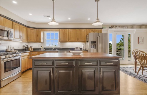 Linden House | Virginia Wine Country Retreat 60 mi. from DC