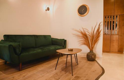 Old Town Apartment | Vironia Suite