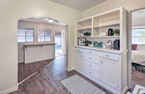 Kaweah House | Visalia Home w/ Patio < 8 Mi to Main St!