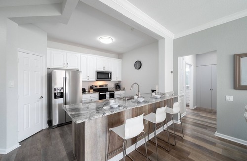 Florida Central Atlantic Coast Condo | Vista Cay Lakeview Chic. Next to Pool, Walk to Epic Universe and the OCCC