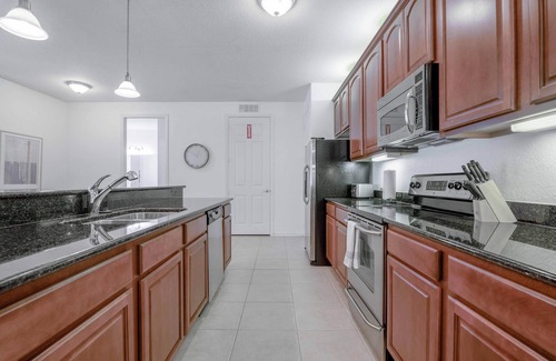 Florida Central Atlantic Coast Condo | Vista Cay Luxury Mirage. Walk to Epic Universe and the OCCC