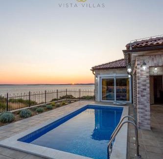 Rtina Villa | Vista Villas - Sweet Life Apartment Villa S