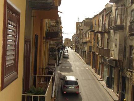 Cianciana Apartment | Vittorio Emanuele