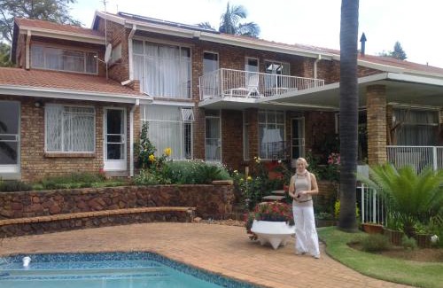 Waterkloof Glen Bed & Breakfast | Viva-Africa