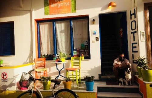 Paros Hotel | Viva Margarita