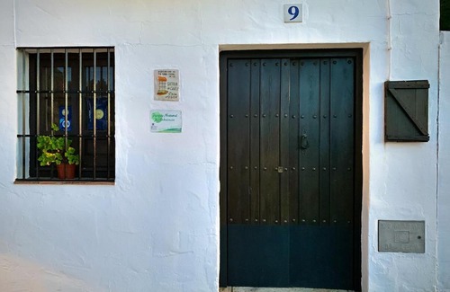 Zahara de la Sierra House | Vivelorural casa en pueblo de Zahara de la Sierra