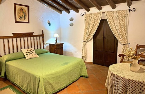 Zahara de la Sierra House | Vivelorural casa en pueblo de Zahara de la Sierra