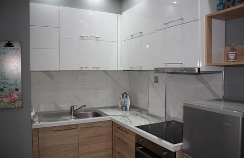 Radhime Apartment | Vlora Beach Apartment