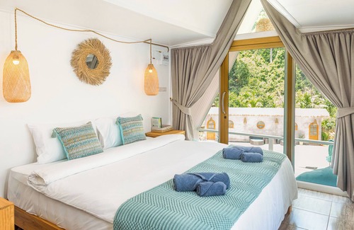 Sai Thai Hotel | Voasis Valley Krabi - Natural Resort - Adults Only