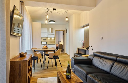 Pec pod Snezkou Apartment | Vogue Ridge Retreat & Terrace by Interhome
