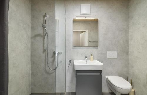 Dornbirn Apartment | VORALIVING - Modernes Neubau Apartment Toplage - Business & Urlaub - WLAN, 24 7 Check-in