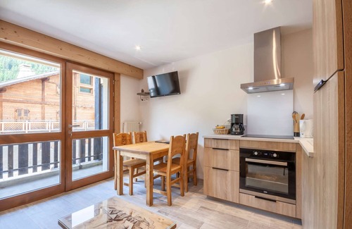 Morzine Apartment | Voroches B6 One bedroom close to centre, 5min to Super-Morzine cable car