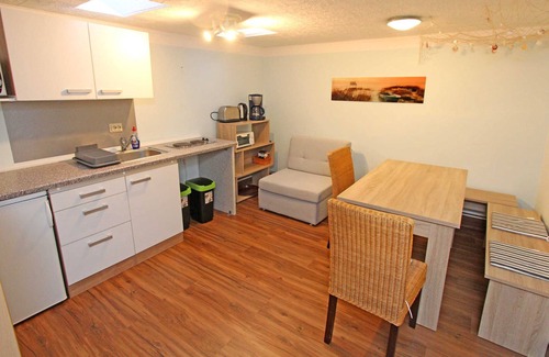 Greifswald Apartment | VORP 2692 apartment above - apartments Greifswald / Wieck VORP 2690