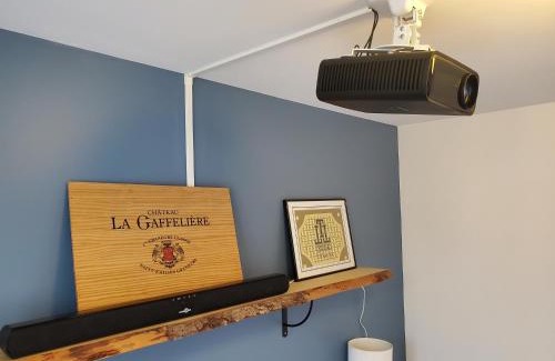 North district Apartment | Votre Escale - Magellan Cinéma