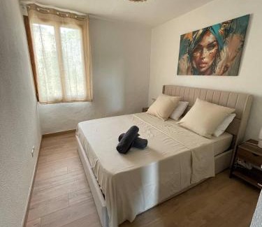 Riez Apartment | Vous viendrez vivre ici 2 pièces champ de blé garage à moto